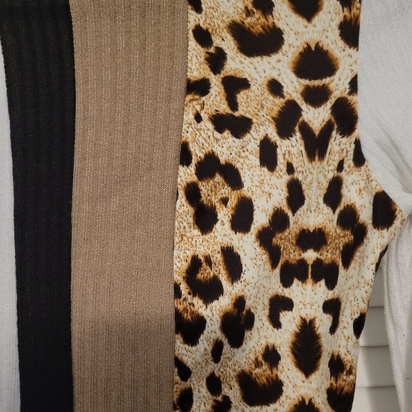 SHEIN sweater - Picture 3 of 6